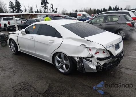 2012 Mercedes-Benz Cls 550 z USA, uszkodzony, nr VIN WDDLJ7DB4CA056834